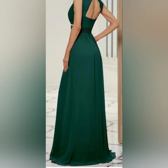 Ever-Pretty Women's Chiffon V Neck Cap Sleeve Backless Gown in Deep Green - Picture 5 of 8
